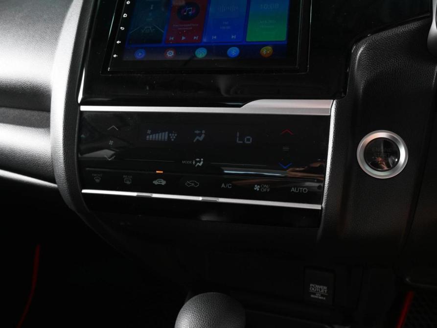 Honda Fit III Рестайлинг Ростов-на-Дону  - изображение 14