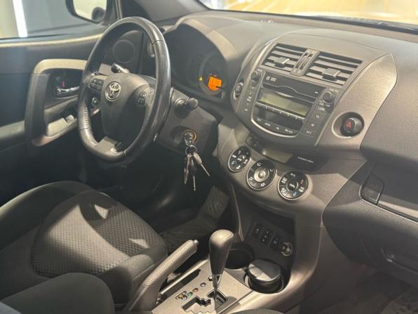 Toyota RAV4 III (XA30) Рестайлинг с пробегом 2011 года, цена 1 399 000 рублей, 173500 км, внедорожник, Автокод Объявления