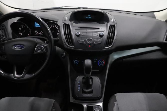 Ford Kuga II Рестайлинг с пробегом 2017 года, цена 1 681 000 рублей, 92315 км, внедорожник, Автокод Объявления