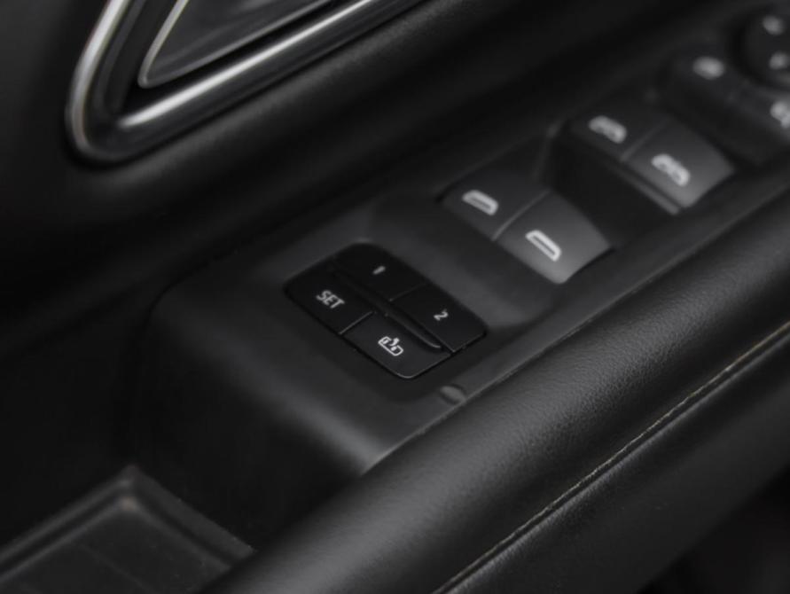 Chevrolet Tahoe V Санкт-Петербург  - изображение 27