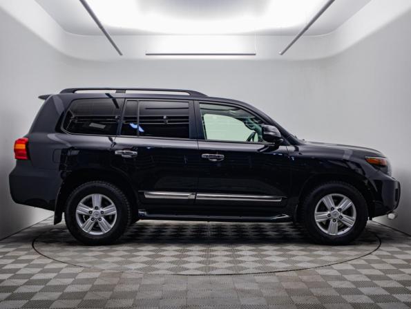 Toyota Land Cruiser 200 Series Рестайлинг 1 с пробегом 2013 года, цена 3 424 000 рублей, 218000 км, внедорожник, Автокод Объявления