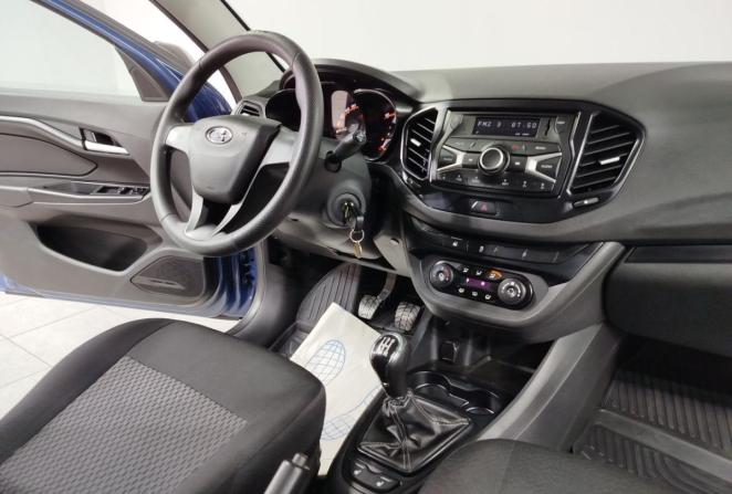 Lada (ВАЗ) Vesta I с пробегом 2019 года, цена 881 000 рублей, 119145 км, седан, Автокод Объявления