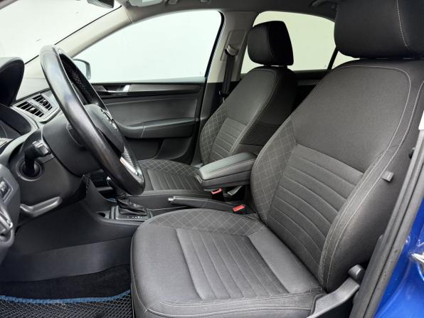 Skoda Rapid I Рестайлинг с пробегом 2019 года, цена 1 450 000 рублей, 94853 км, лифтбек, Автокод Объявления