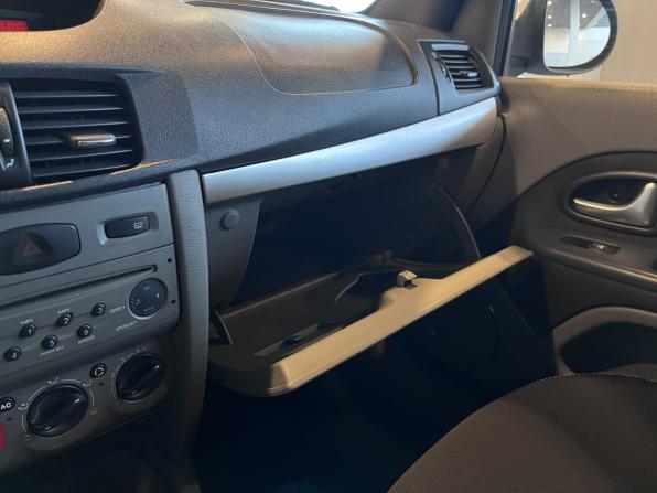 Renault Symbol ll с пробегом 2011 года, цена 430 000 рублей, 124256 км, седан, Автокод Объявления