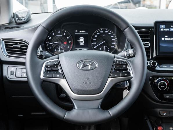 Hyundai Solaris II Рестайлинг с пробегом 2020 года, цена 1 580 000 рублей, 171408 км, седан, Автокод Объявления