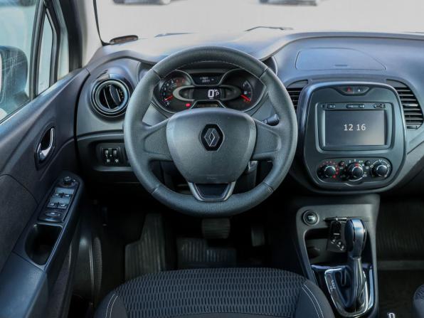 Renault Kaptur I с пробегом 2018 года, цена 1 199 000 рублей, 117680 км, внедорожник, Автокод Объявления