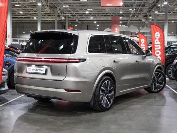 Li Auto (Lixiang) L9 I с пробегом 2022 года, цена 6 250 000 рублей, 35174 км, внедорожник, Автокод Объявления