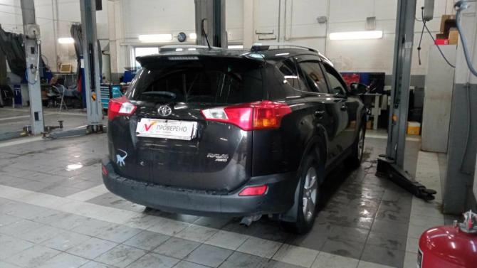 Toyota RAV4 IV (XA40) с пробегом 2014 года, цена 1 740 000 рублей, 278009 км, внедорожник, Автокод Объявления