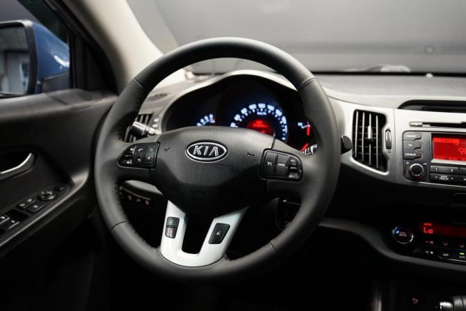 Kia Sportage III с пробегом 2011 года, цена 1 350 000 рублей, 213347 км, внедорожник, Автокод Объявления