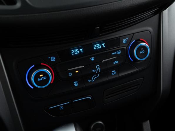 Ford Kuga III с пробегом 2020 года, цена 1 857 444 рубля, 52238 км, внедорожник, Автокод Объявления