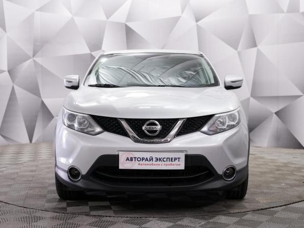 Nissan Qashqai II с пробегом 2017 года, цена 1 672 000 рублей, 130300 км, внедорожник, Автокод Объявления
