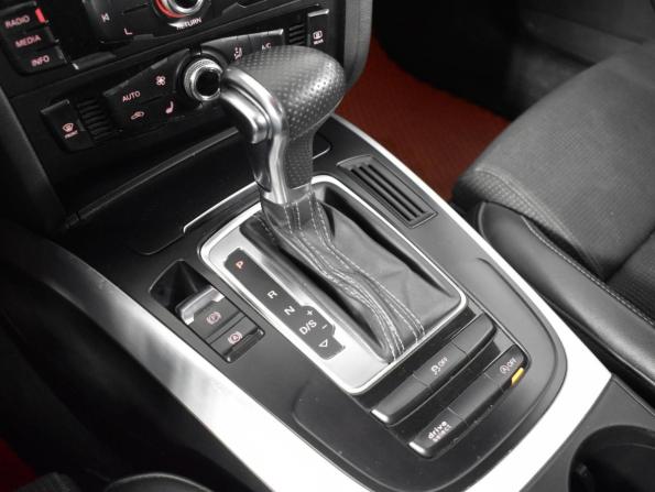Audi A4 IV (B8) Рестайлинг с пробегом 2014 года, цена 1 596 100 рублей, 204515 км, седан, Автокод Объявления