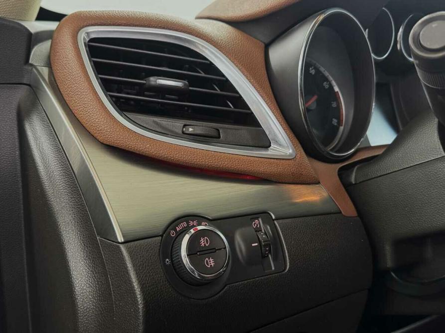 Opel Mokka I Москва  - изображение 9