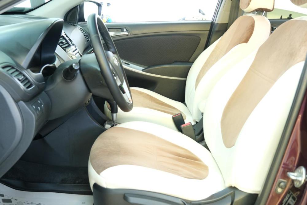 Hyundai Solaris I Омск  - изображение 8