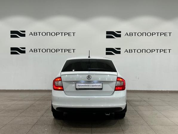 Skoda Rapid I с пробегом 2015 года, цена 749 000 рублей, 199338 км, лифтбек, Автокод Объявления