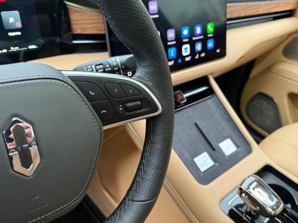Aito M7 I с пробегом 2023 года, цена 4 599 000 рублей, 4911 км, внедорожник, Автокод Объявления