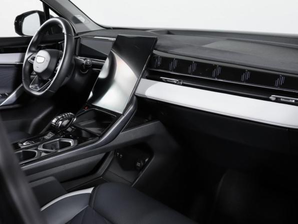 Geely Atlas II с пробегом 2024 года, цена 3 300 000 рублей, 13800 км, внедорожник, Автокод Объявления