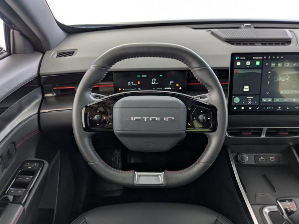 JETOUR DASHING I с пробегом 2025 года, цена 2 190 000 рублей, 3698 км, внедорожник, Автокод Объявления