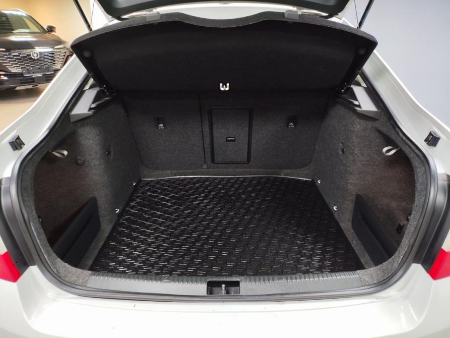 Skoda Octavia III (A7) Москва  - изображение 12