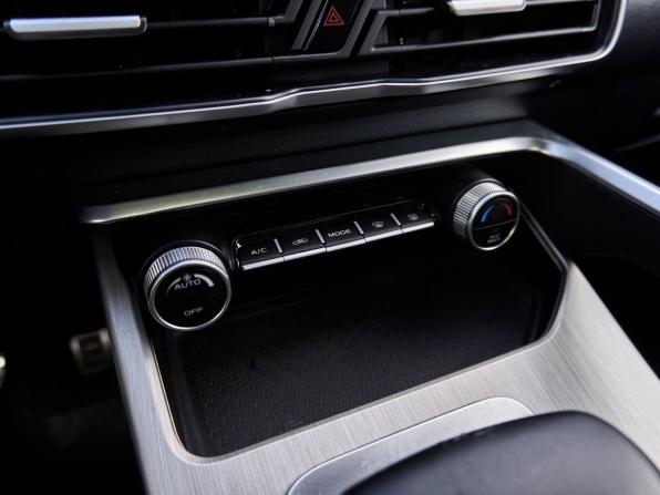 Geely Coolray I с пробегом 2023 года, цена 1 837 000 рублей, 47324 км, внедорожник, Автокод Объявления