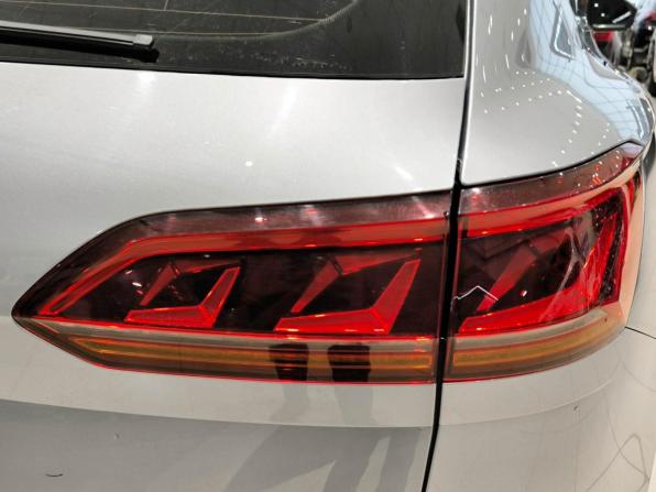 Volkswagen Touareg III с пробегом 2023 года, цена 8 630 000 рублей, 42632 км, внедорожник, Автокод Объявления