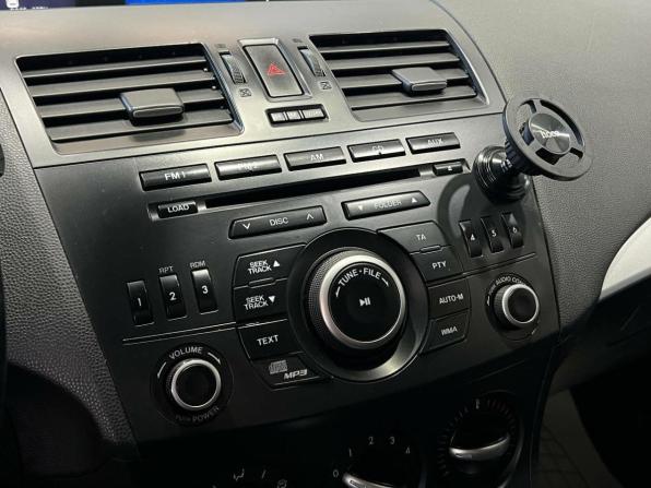 Mazda 3 II (BL) Рестайлинг с пробегом 2013 года, цена 980 000 рублей, 163290 км, седан, Автокод Объявления