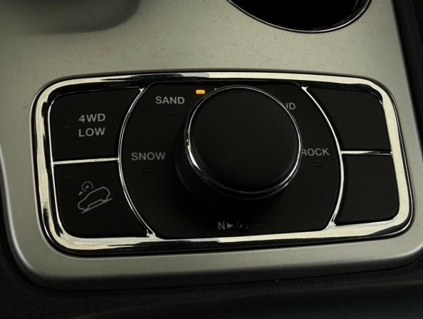 Jeep Grand Cherokee IV (WK2) Рестайлинг с пробегом 2013 года, цена 3 250 000 рублей, 60666 км, внедорожник, Автокод Объявления
