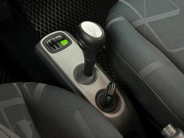 Smart Fortwo II с пробегом 2009 года, цена 544 800 рублей, 142367 км, хэтчбек, Автокод Объявления