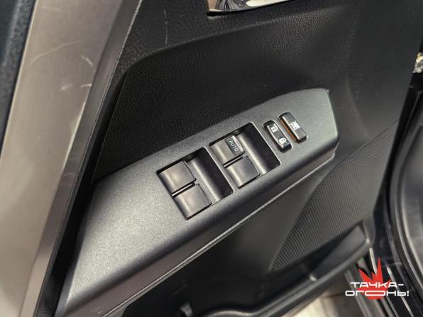 Toyota RAV4 IV (XA40) Рестайлинг с пробегом 2017 года, цена 2 378 000 рублей, 136000 км, внедорожник, Автокод Объявления