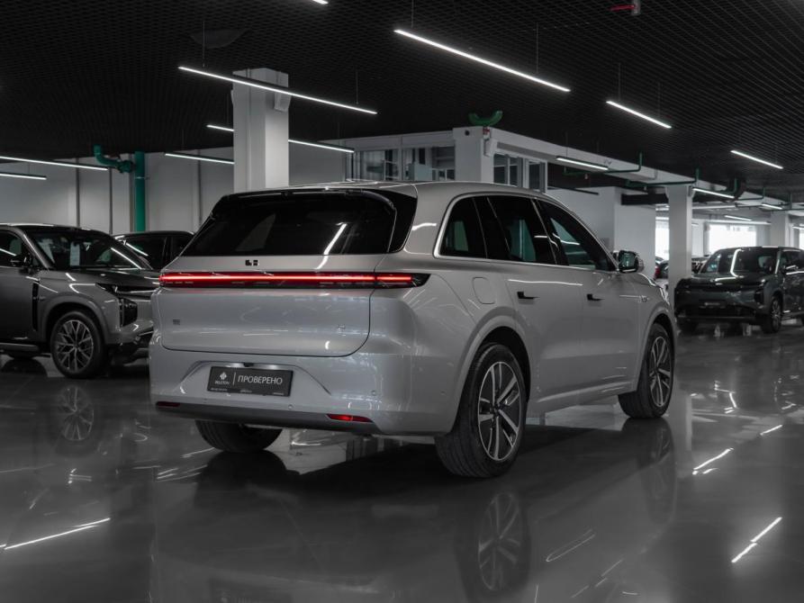 Li Auto (Lixiang) L6 Москва  - изображение 5