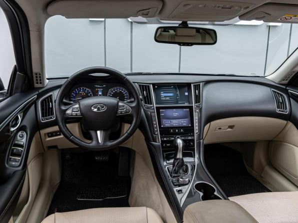 Infiniti Q50 I с пробегом 2014 года, цена 1 570 000 рублей, 239988 км, седан, Автокод Объявления