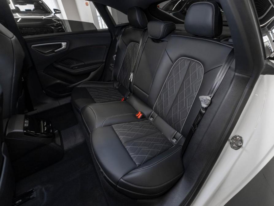 Audi A5 III (B10) Москва  - изображение 13