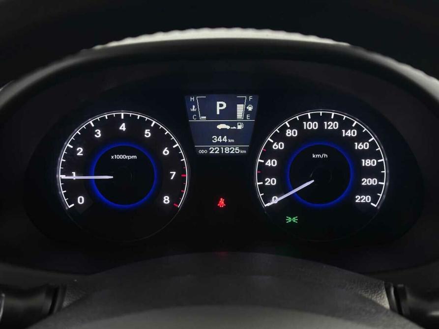 Hyundai Solaris I Москва  - изображение 6