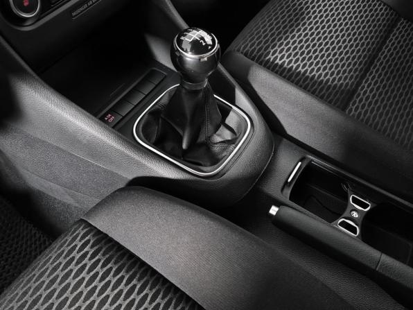 Volkswagen Golf VI с пробегом 2012 года, цена 619 000 рублей, 292716 км, хэтчбек, Автокод Объявления