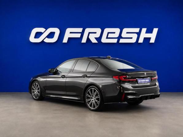 BMW 5 серии VII (G30/G31/G38) с пробегом 2017 года, цена 3 648 454 рубля, 140841 км, седан, Автокод Объявления