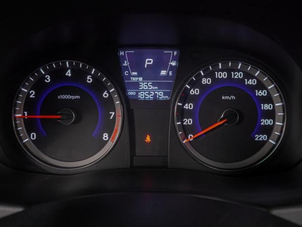 Hyundai Solaris I с пробегом 2012 года, цена 834 000 рублей, 185279 км, седан, Автокод Объявления