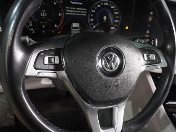 Volkswagen Touareg III с пробегом 2019 года, цена 4 949 000 рублей, 134236 км, внедорожник, Автокод Объявления