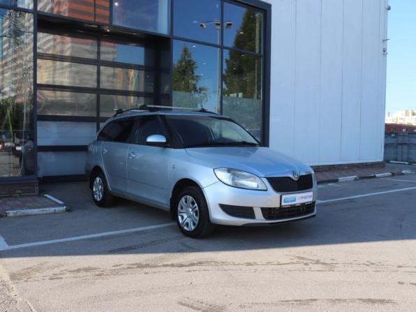 Skoda Fabia II Рестайлинг с пробегом 2011 года, цена 370 000 рублей, 359000 км, универсал, Автокод Объявления