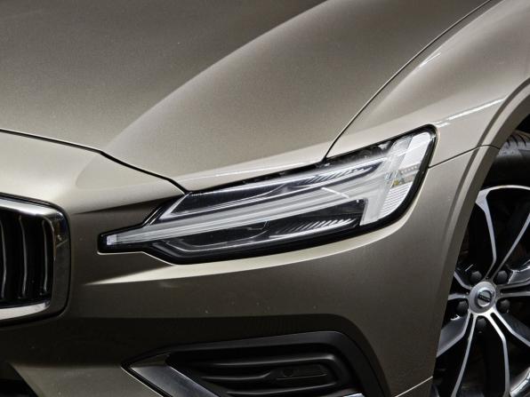 Volvo S60 III с пробегом 2022 года, цена 3 141 000 рублей, 61277 км, седан, Автокод Объявления