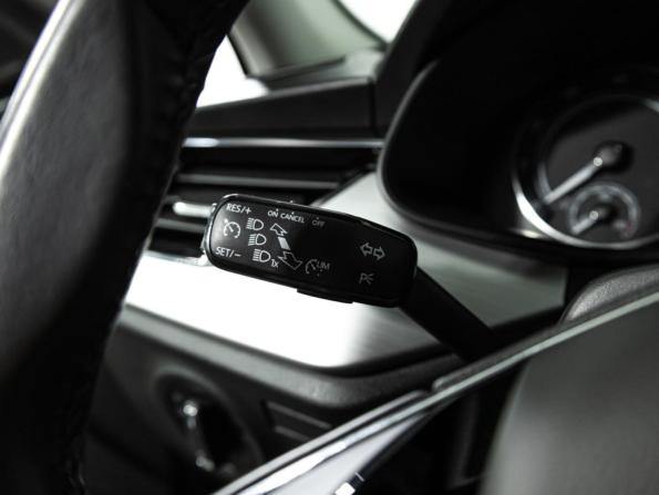 Skoda Rapid II с пробегом 2020 года, цена 1 795 000 рублей, 66647 км, лифтбек, Автокод Объявления