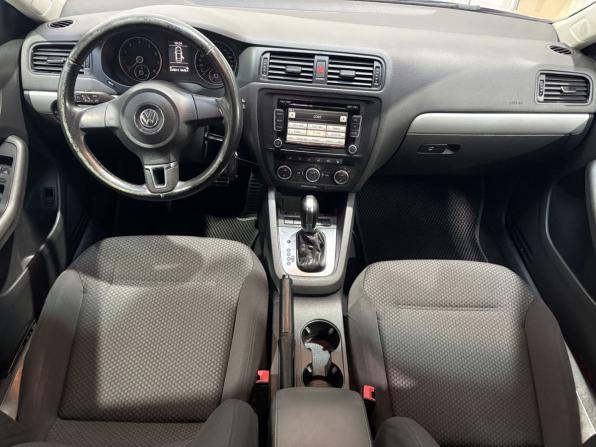 Volkswagen Jetta VI с пробегом 2013 года, цена 919 000 рублей, 234620 км, седан, Автокод Объявления
