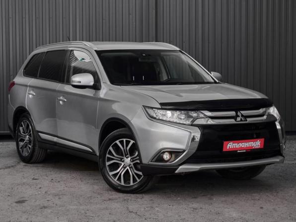 Mitsubishi Outlander III Рестайлинг 2 с пробегом 2016 года, цена 1 999 000 рублей, 171157 км, внедорожник, Автокод Объявления