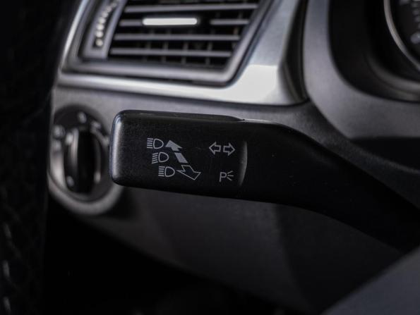 Skoda Rapid I с пробегом 2014 года, цена 990 000 рублей, 126733 км, лифтбек, Автокод Объявления