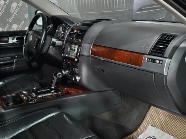 Volkswagen Touareg I с пробегом 2005 года, цена 550 000 рублей, 177000 км, внедорожник, Автокод Объявления