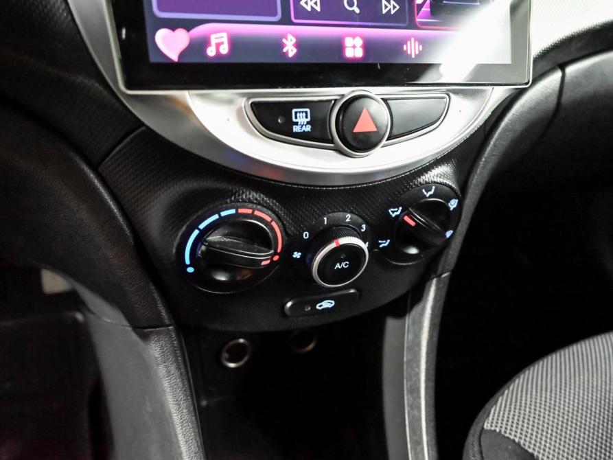 Hyundai Solaris I Екатеринбург  - изображение 14