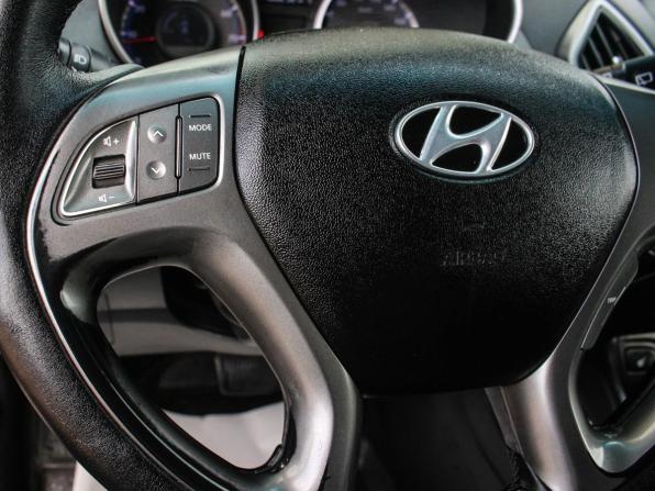 Hyundai ix35 I Рестайлинг с пробегом 2015 года, цена 1 150 000 рублей, 188000 км, внедорожник, Автокод Объявления
