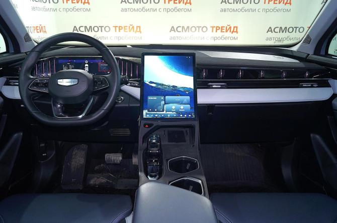 Geely Atlas II с пробегом 2024 года, цена 2 450 000 рублей, 60100 км, внедорожник, Автокод Объявления