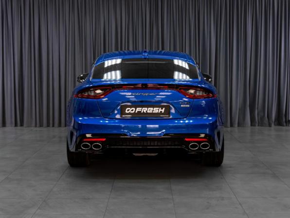 Kia Stinger I с пробегом 2018 года, цена 2 999 000 рублей, 27217 км, лифтбек, Автокод Объявления