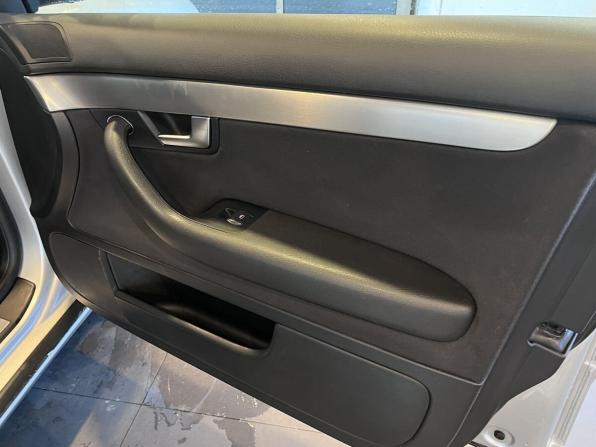 Audi A4 III (B7) с пробегом 2007 года, цена 560 000 рублей, 327403 км, седан, Автокод Объявления
