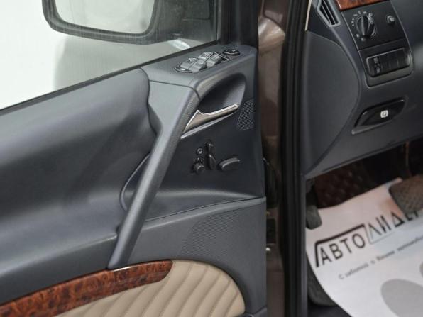 Mercedes-Benz Viano I (W639) Рестайлинг с пробегом 2013 года, цена 1 759 000 рублей, 138447 км, минивэн, Автокод Объявления